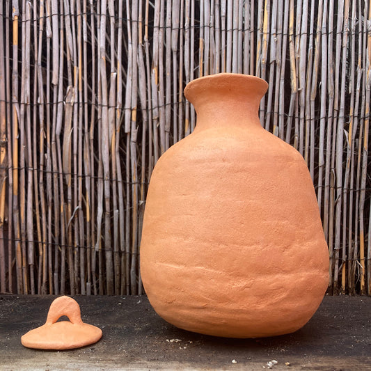 Small Olla / Rabbit Heart Ceramics