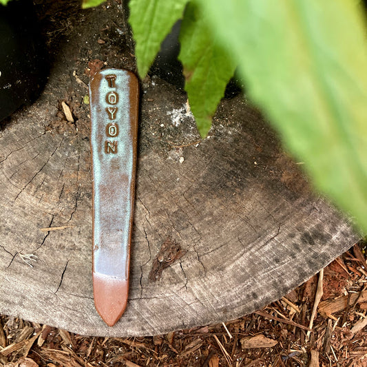 Ceramic Stick Tag - Toyon / Rabbit Heart Ceramics